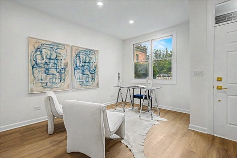 Tiny photo for 1910 S Prairie Avenue, Chicago, IL 60616 (MLS # 12720248)
