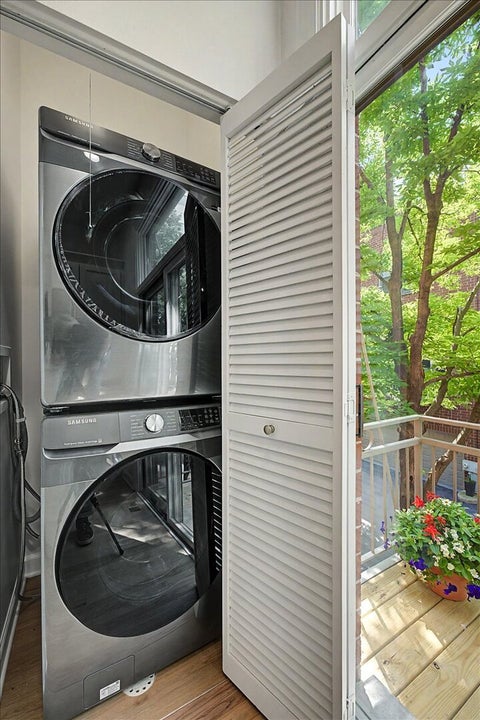 Tiny photo for 1910 S Prairie Avenue, Chicago, IL 60616 (MLS # 12720248)