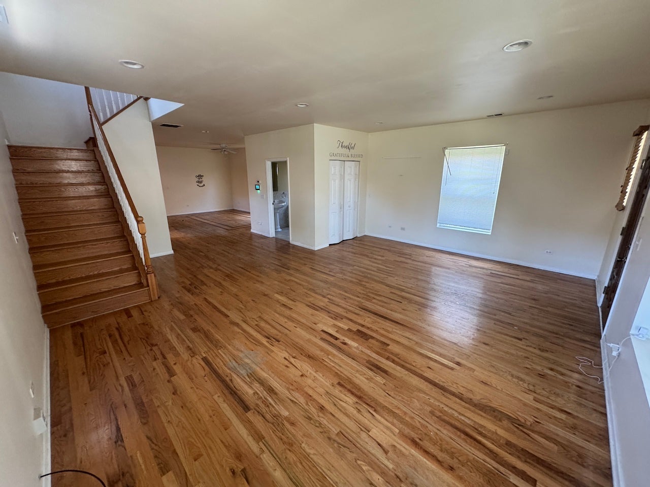 609 E 89th Street