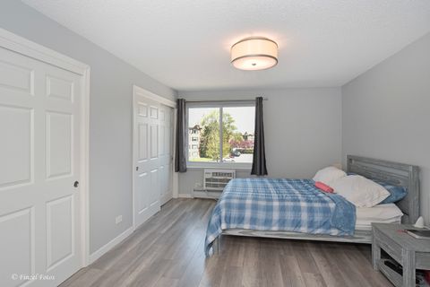 Tiny photo for Arlington Heights, IL 60005 (MLS # 12627105)