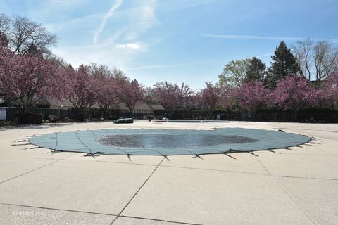 Tiny photo for Arlington Heights, IL 60005 (MLS # 12627105)