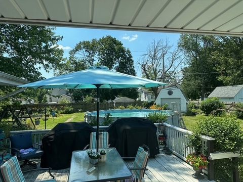 Tiny photo for 614 S Thomas Street, Gilman, IL 60938 (MLS # 12337563)