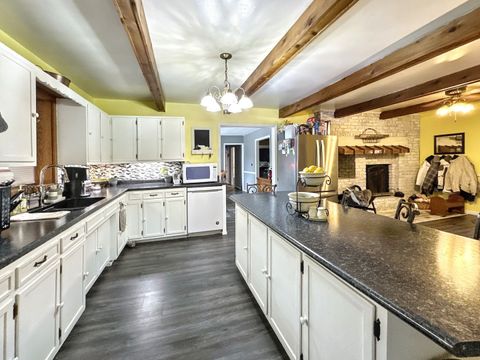 Tiny photo for 614 S Thomas Street, Gilman, IL 60938 (MLS # 12337563)