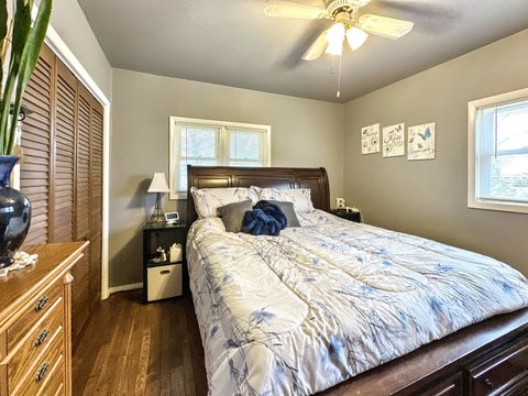 Tiny photo for 614 S Thomas Street, Gilman, IL 60938 (MLS # 12337563)
