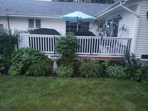 Tiny photo for 614 S Thomas Street, Gilman, IL 60938 (MLS # 12337563)