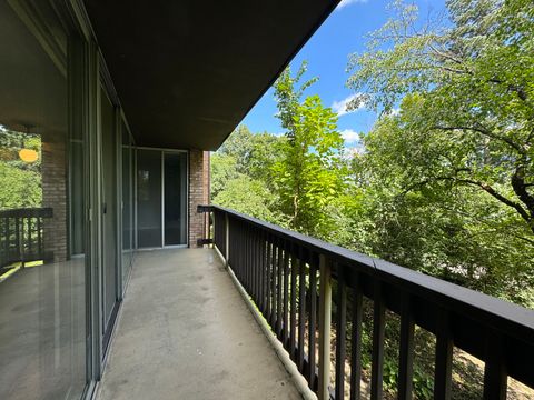 Tiny photo for 5600 Hillcrest Lane #1K, Lisle, IL 60532 (MLS # 12464130)