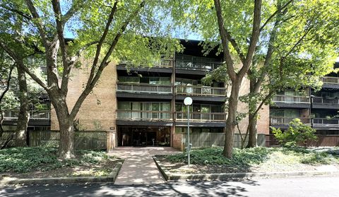 5600 Hillcrest Lane 1K Lisle IL 60532