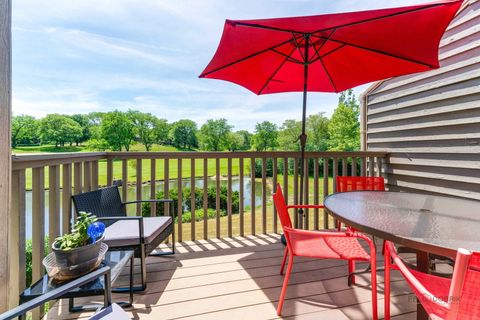 Tiny photo for 525 WHITE OAK Lane #26525, Lake Barrington, IL 60010 (MLS # 12670377)