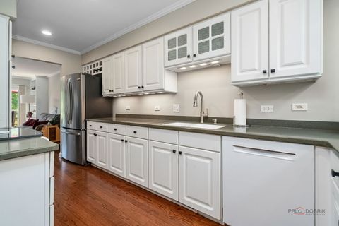 Tiny photo for 525 WHITE OAK Lane #26525, Lake Barrington, IL 60010 (MLS # 12670377)