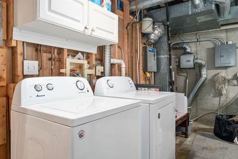 Tiny photo for 525 WHITE OAK Lane #26525, Lake Barrington, IL 60010 (MLS # 12670377)