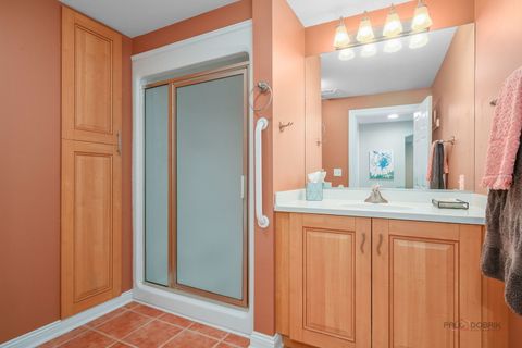 Tiny photo for 525 WHITE OAK Lane #26525, Lake Barrington, IL 60010 (MLS # 12670377)