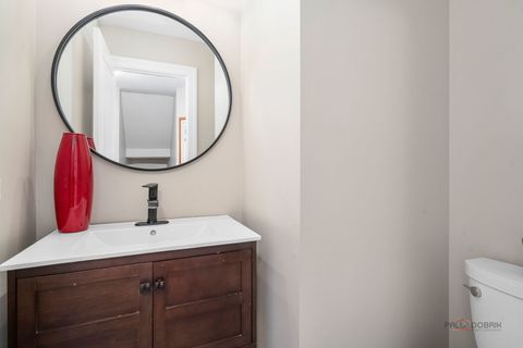Tiny photo for 525 WHITE OAK Lane #26525, Lake Barrington, IL 60010 (MLS # 12670377)
