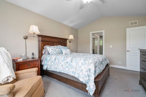 Tiny photo for 525 WHITE OAK Lane #26525, Lake Barrington, IL 60010 (MLS # 12670377)