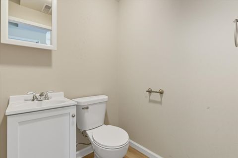 Tiny photo for 42432 N Lake Avenue, Antioch, IL 60002 (MLS # 12475021)