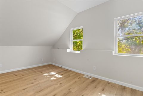 Tiny photo for 42432 N Lake Avenue, Antioch, IL 60002 (MLS # 12475021)