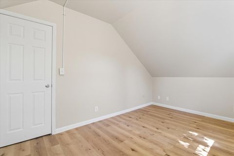 Tiny photo for 42432 N Lake Avenue, Antioch, IL 60002 (MLS # 12475021)