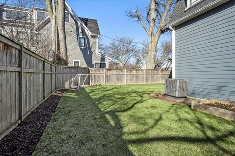 Tiny photo for 111 Park Avenue, Wilmette, IL 60091 (MLS # 12587622)