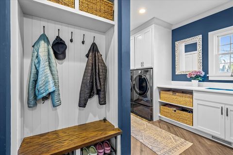 Tiny photo for 111 Park Avenue, Wilmette, IL 60091 (MLS # 12587622)