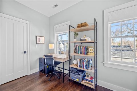 Tiny photo for 111 Park Avenue, Wilmette, IL 60091 (MLS # 12587622)