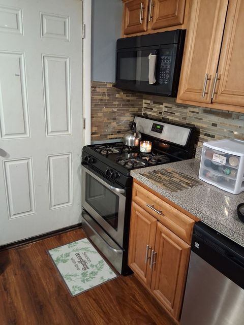 Tiny photo for 6950 S CREGIER Avenue #I, Chicago, IL 60649 (MLS # 12632142)