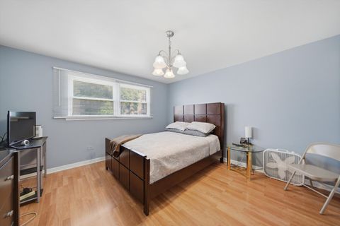 Tiny photo for 6950 S CREGIER Avenue #I, Chicago, IL 60649 (MLS # 12632142)