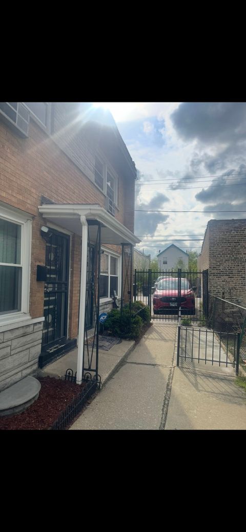 Tiny photo for 6950 S CREGIER Avenue #I, Chicago, IL 60649 (MLS # 12632142)