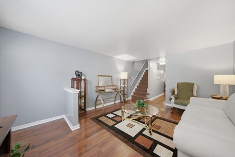 Tiny photo for 6950 S CREGIER Avenue #I, Chicago, IL 60649 (MLS # 12632142)