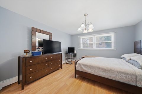 Tiny photo for 6950 S CREGIER Avenue #I, Chicago, IL 60649 (MLS # 12632142)