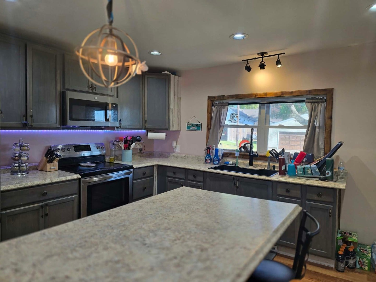 219 20 Place