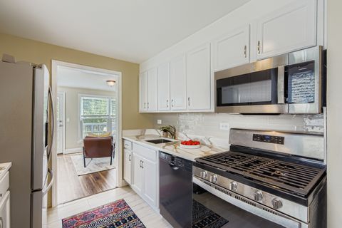 Tiny photo for 2749 Scott Street, Franklin Park, IL 60131 (MLS # 12502870)