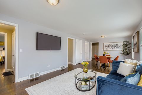 Tiny photo for 2749 Scott Street, Franklin Park, IL 60131 (MLS # 12502870)