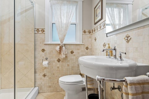 Tiny photo for 7049 N Moselle Avenue, Chicago, IL 60646 (MLS # 12762673)