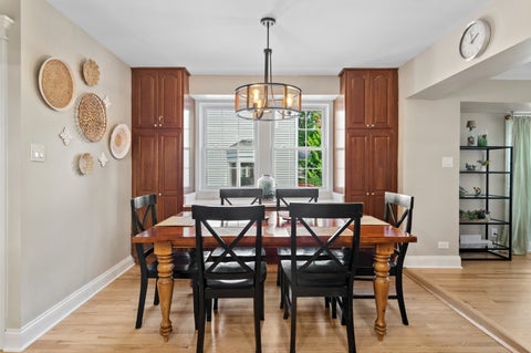 Tiny photo for 7049 N Moselle Avenue, Chicago, IL 60646 (MLS # 12762673)