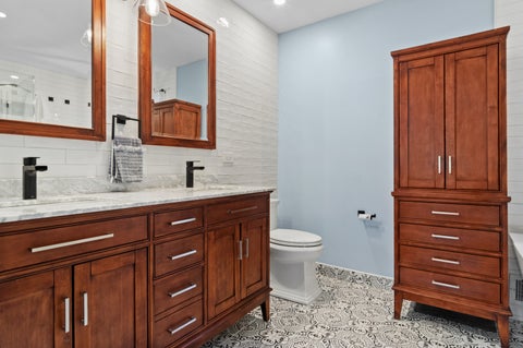 Tiny photo for 7049 N Moselle Avenue, Chicago, IL 60646 (MLS # 12762673)