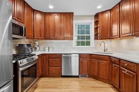 Tiny photo for 7049 N Moselle Avenue, Chicago, IL 60646 (MLS # 12762673)