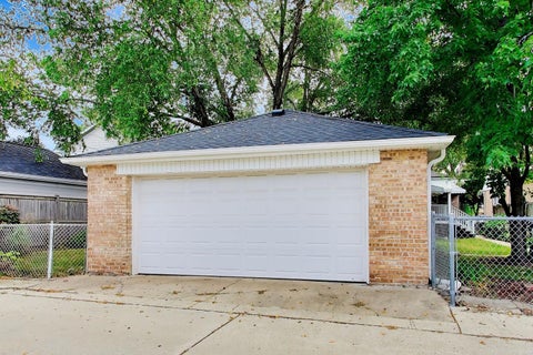 Tiny photo for 8136 N Oketo Avenue, Niles, IL 60714 (MLS # 12763074)
