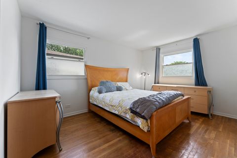 Tiny photo for 381 N 4th Avenue #B, Des Plaines, IL 60016 (MLS # 12603064)