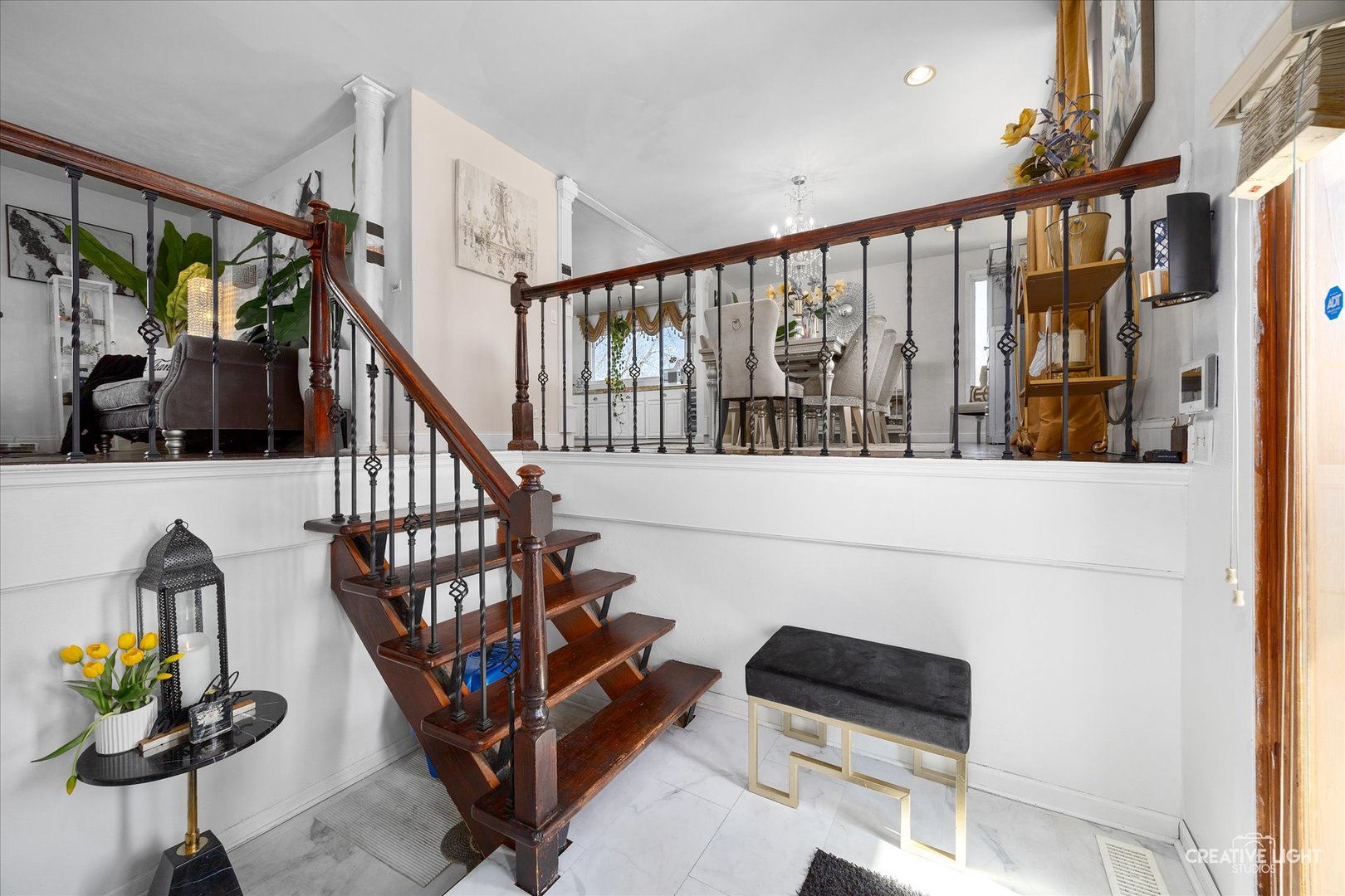 1710 ARLINGTON Drive