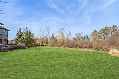 Tiny photo for 2551 Hybernia Drive, Highland Park, IL 60035 (MLS # 12569728)