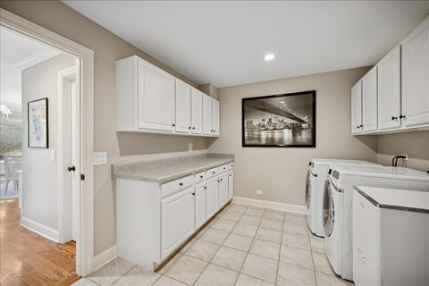 Tiny photo for 2551 Hybernia Drive, Highland Park, IL 60035 (MLS # 12569728)