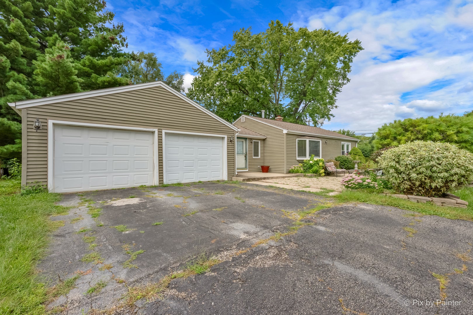 6301 Robert Road