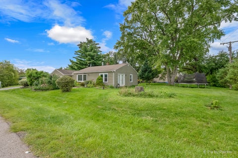 Tiny photo for 6301 Robert Road, Cary, IL 60013 (MLS # 12753805)