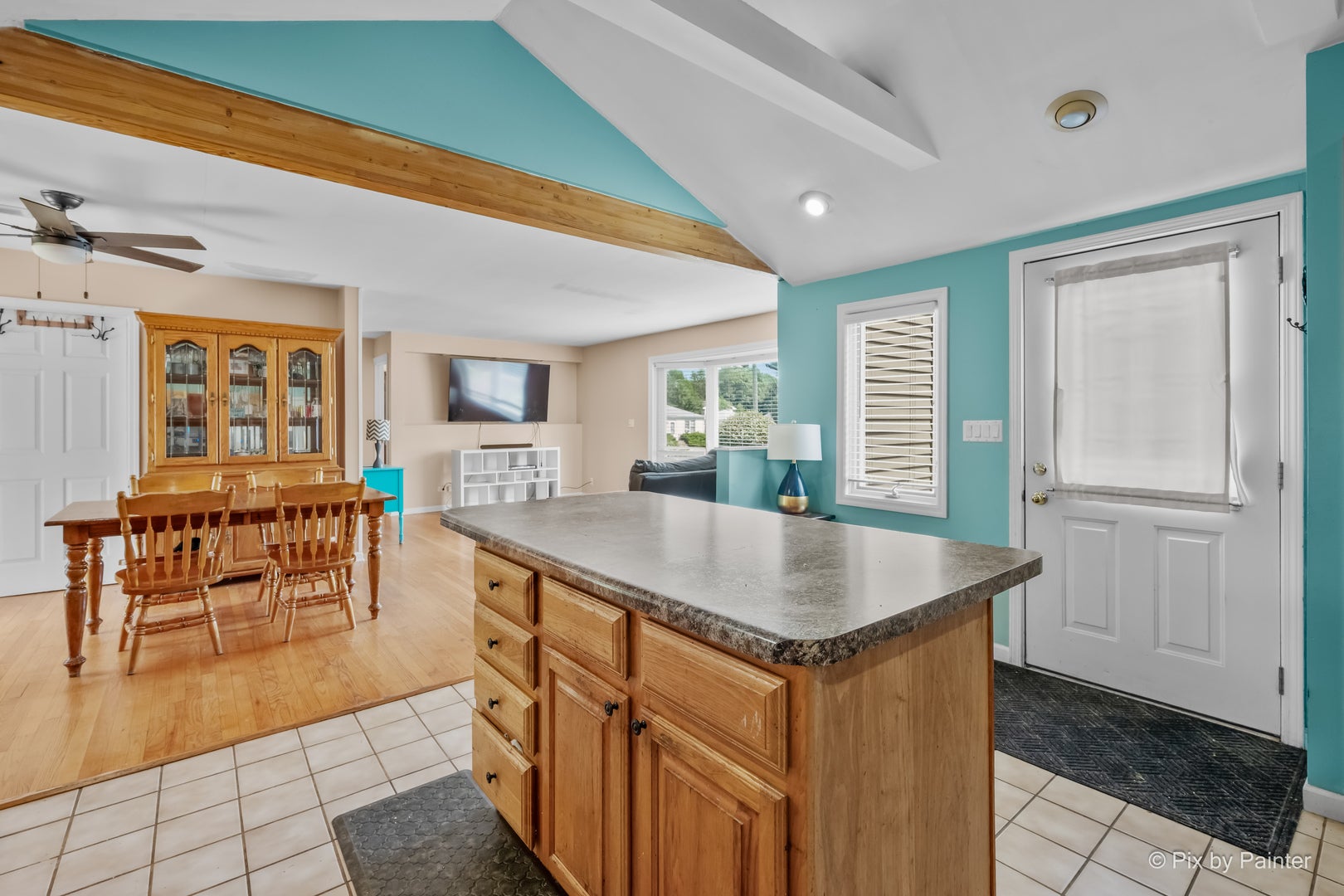 6301 Robert Road
