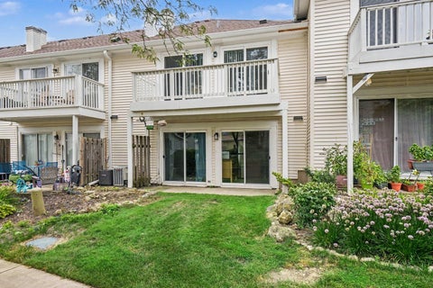 Tiny photo for 395 Springlake Lane #A, Aurora, IL 60504 (MLS # 12708237)