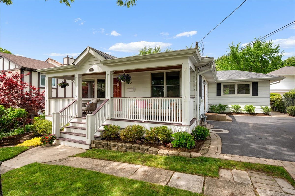 328 Ashland Avenue
