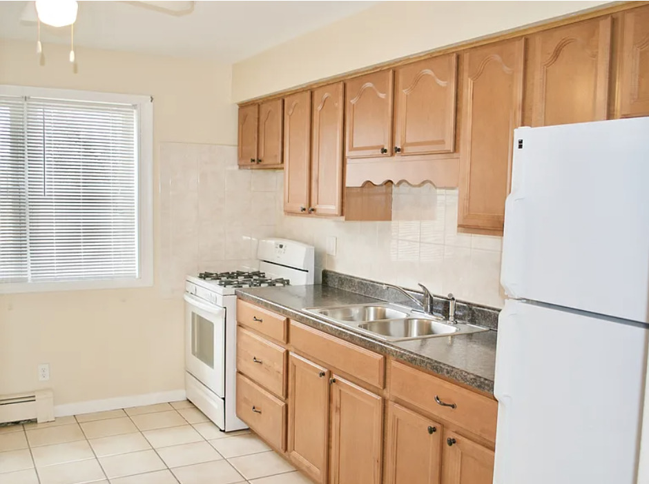 24119 W Hazelcrest Drive 100