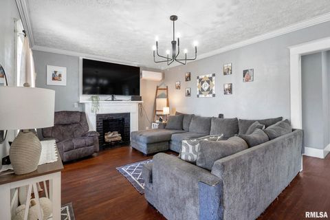 Tiny photo for 104 E LOCUST Street, Galatia, IL 62935 (MLS # QC4269192)