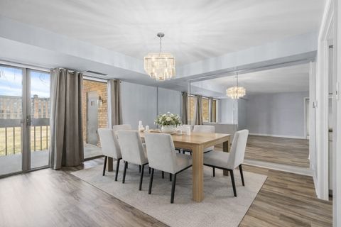 Tiny photo for 3801 Mission Hills Road #209, Northbrook, IL 60062 (MLS # 12596402)