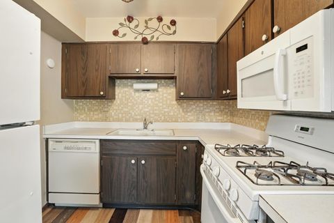 Tiny photo for 18205 Hart Drive #2B, Homewood, IL 60430 (MLS # 12404504)