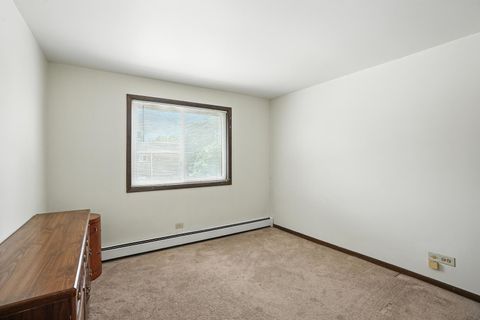 Tiny photo for 18205 Hart Drive #2B, Homewood, IL 60430 (MLS # 12404504)